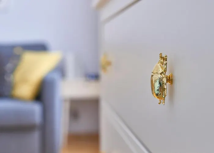 Fresh And Personal Near Buda Castle